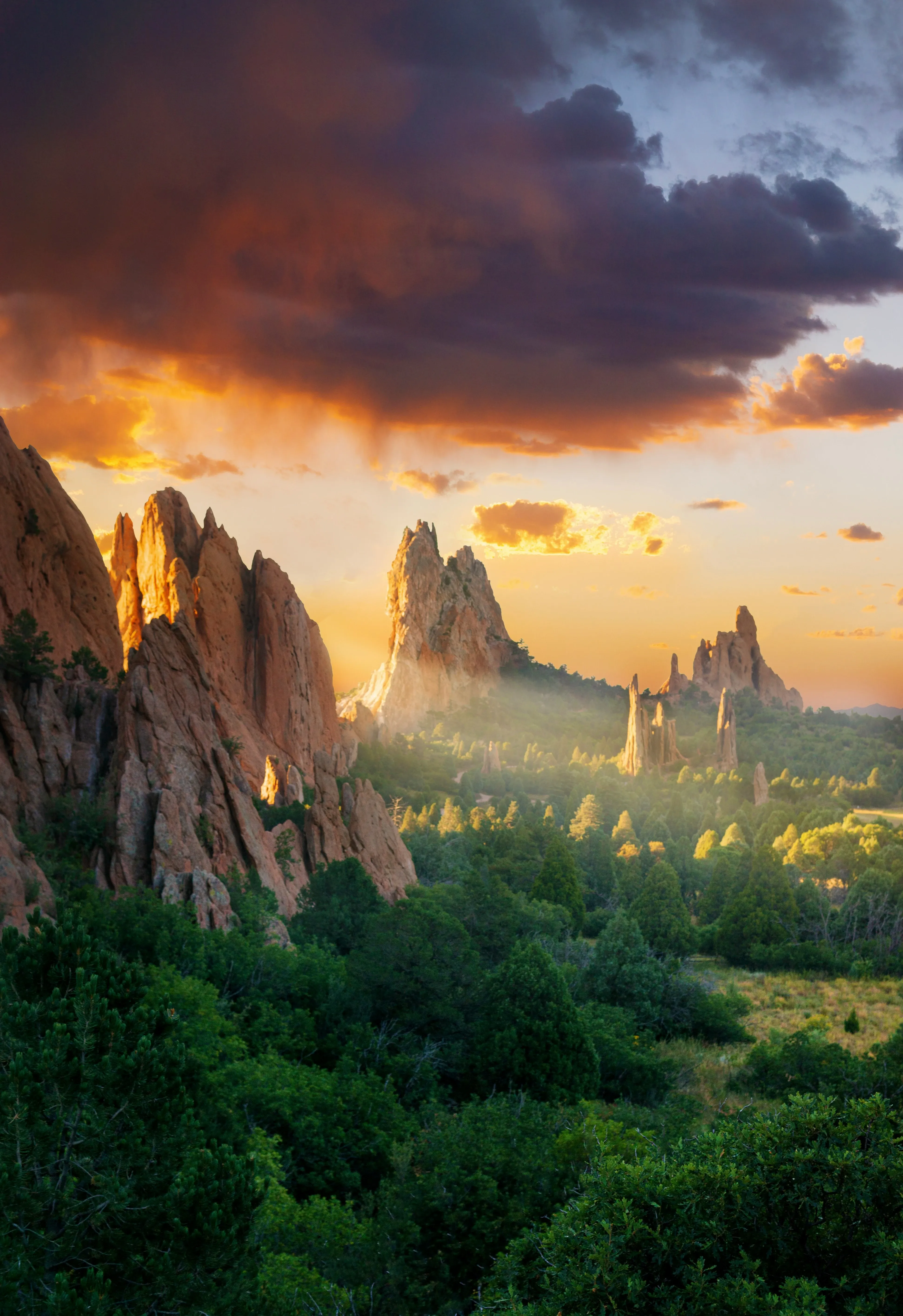 Party vendors, entertainers, and venues in Colorado Springs
